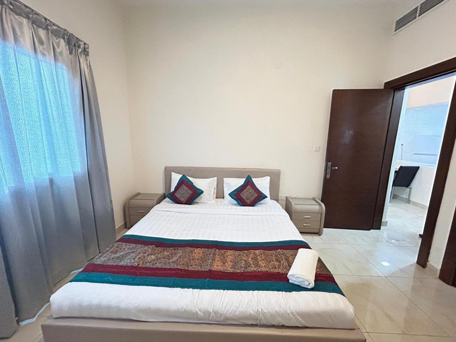 Al Hayat Suites Apartment Manáma Exteriér fotografie