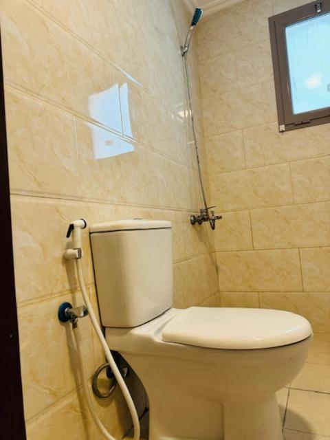 Al Hayat Suites Apartment Manáma Exteriér fotografie