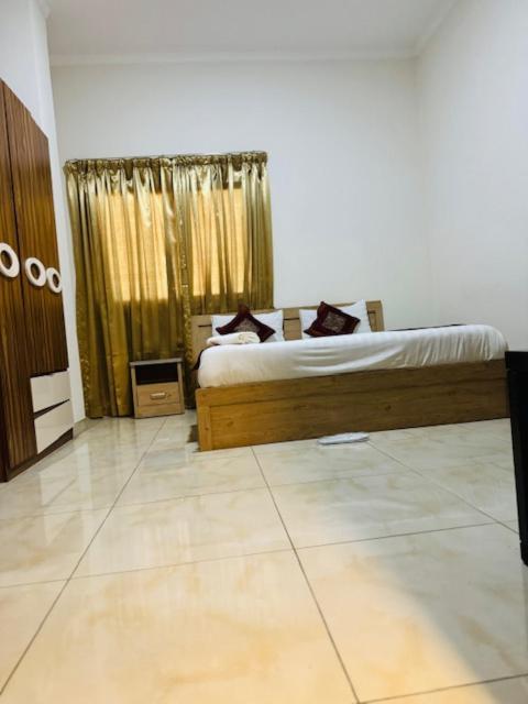 Al Hayat Suites Apartment Manáma Exteriér fotografie
