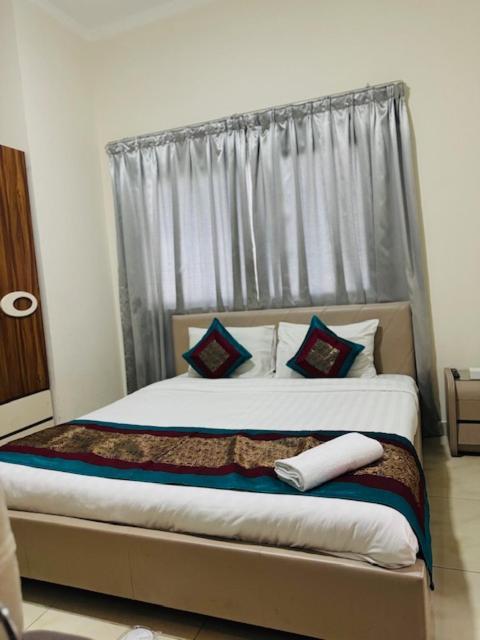 Al Hayat Suites Apartment Manáma Exteriér fotografie